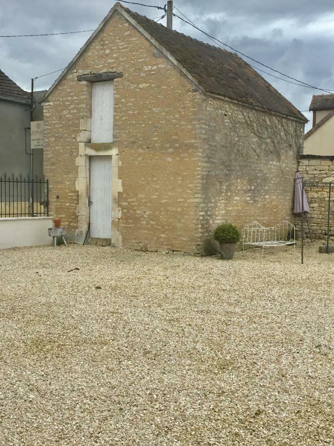 La Maison De Lucien, Au Coeur Du Vignoble Chablisien *
