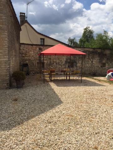 Holiday home La Maison De Lucien, Au Coeur Du Vignoble Chablisien Prehy